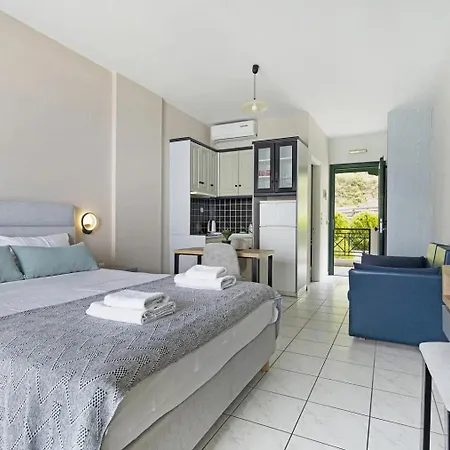 Sunset Premium 6 * Agios Nikitas